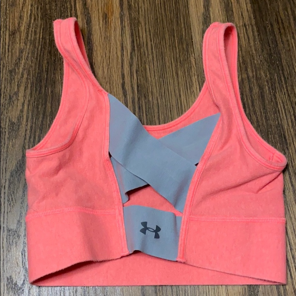 Crop sports bra